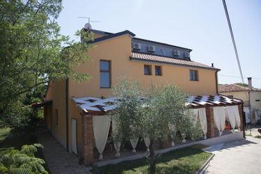 Hotel B&b Villa Istriana:  UMAG - ISTRA