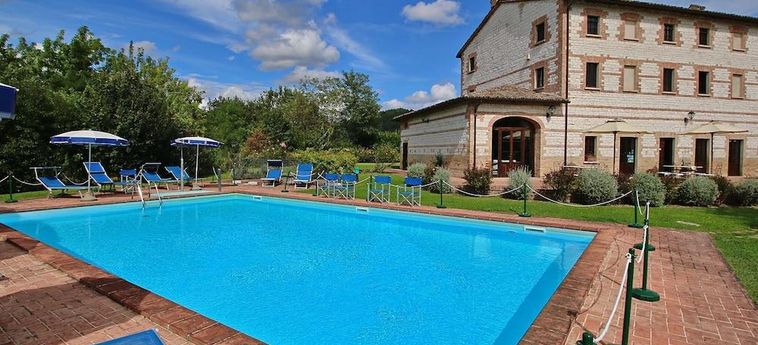 EXQUISITE COTTAGE IN URBANIA WITH SWIMMING POOL 3 Stelle