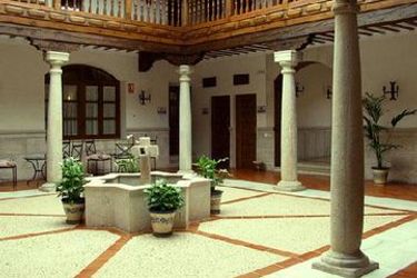 Casa Palacio Santa Cruz:  VALDEPENAS
