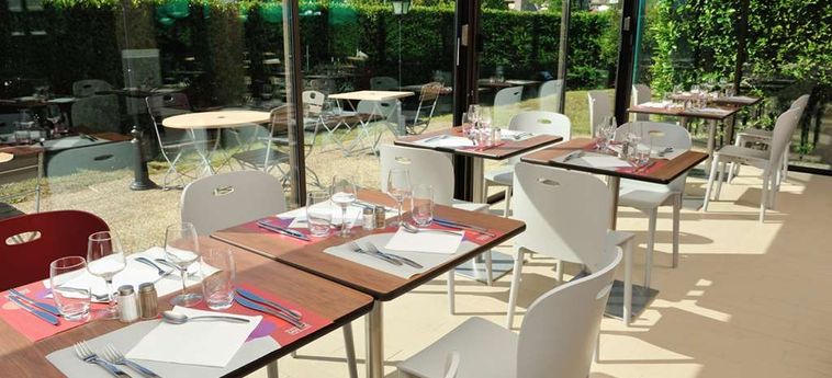 Hotel Campanile Valence Sud:  VALENCE