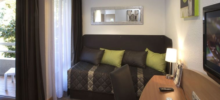Hotel Hôtel Pavillon De L'ermitage Valence: Foto 