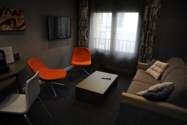 Hotel Hôtel Pavillon De L'ermitage Valence: Photo 