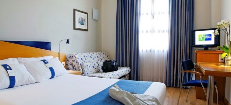 Hotel Holiday Inn Express Valencia - Ciudad De Las Ciencias:  VALENCE