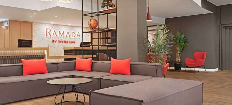 Hotel Ramada By Wyndham Valencia Almussafes Valencia: Foto 