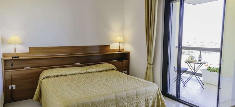 Hotel&Amp;Residence Federiciano Valenzano - Bari: Foto 