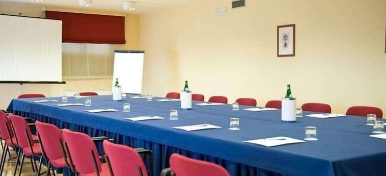 Hotel&Amp;Residence Federiciano Valenzano - Bari: Foto 