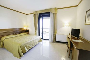 Hotel&Amp;Residence Federiciano Valenzano - Bari: Photo 
