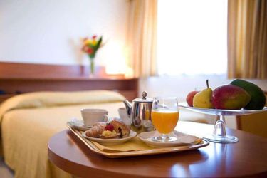 Hotel&Amp;Residence Federiciano Valenzano - Bari: Photo 