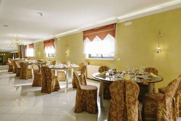Hotel&Amp;Residence Federiciano Valenzano - Bari: Photo 