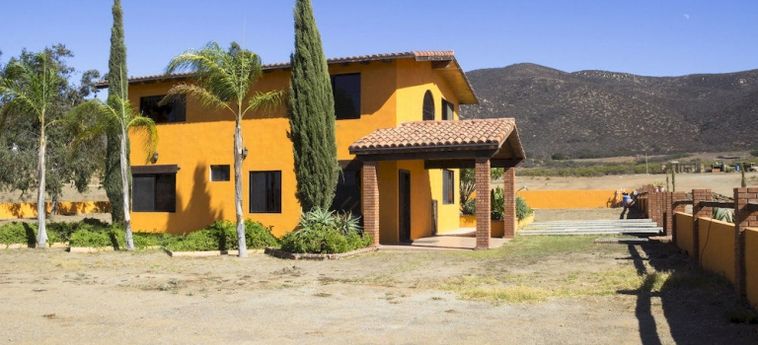 Casas De Bodegas Del Valle:  VALLE DE GUADALUPE - BASSA CALIFORNIA