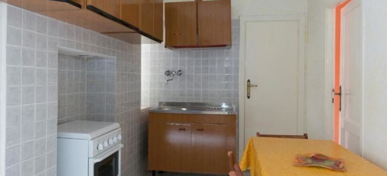 Genazzano Apartments By Thaz Italia:  VALMONTONE - ROMA