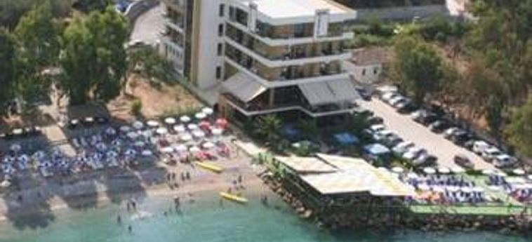 Hotel Paradise Beach:  VALONA