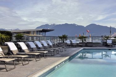Hotel The Fairmont Waterfront:  VANCOUVER