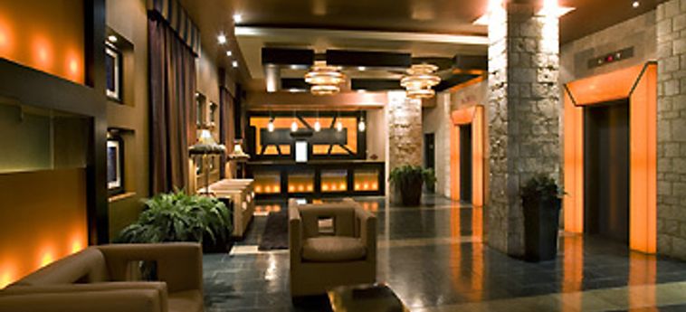 Hotel Sandman Suites Vancouver - Davie Street:  VANCOUVER