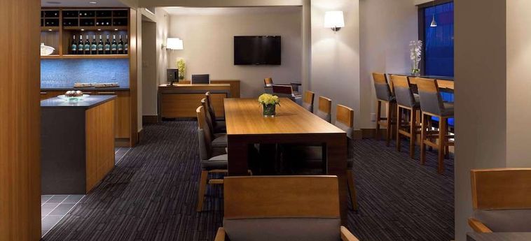 Hotel Hyatt Regency Vancouver:  VANCOUVER