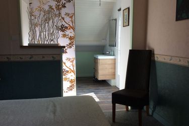 Hotel Chambre Au Calme A Botquelen:  VANNES
