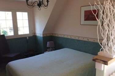 Hotel Chambre Au Calme A Botquelen:  VANNES