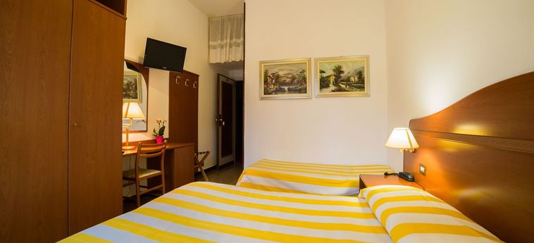 Hotel  Villa Gloria:  VARAZZE - SAVONA