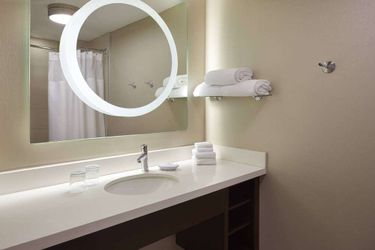 Hotel Springhill Suites By Marriott Toronto Vaughan:  VAUGHAN