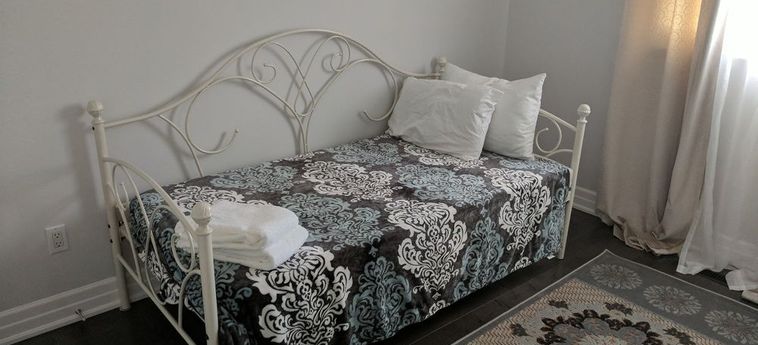 Quickstay - Beautiful 5Bdrm House In Vaughan:  VAUGHAN