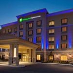 HOLIDAY INN EXPRESS HOTEL & SUITES VAUGHAN-SOUTHWEST 4 Stars