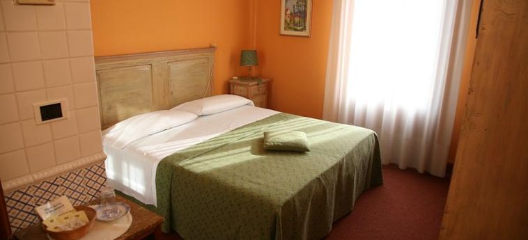 Hotel Vecia Brenta:  VENECIA - DOLO - MIRA - MIRANO