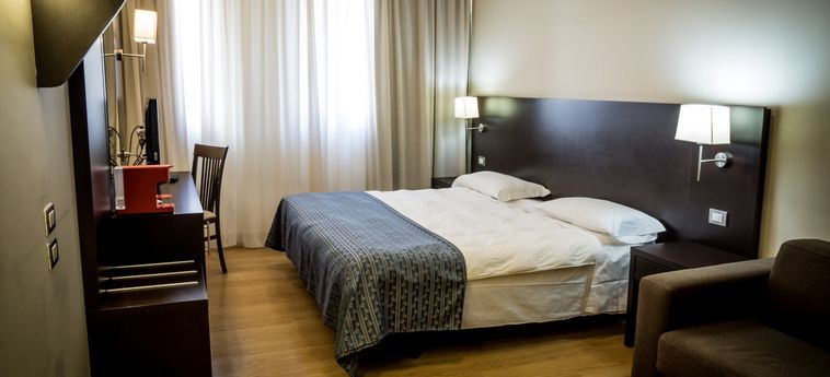 Quality Hotel Delfino Venezia Mestre:  VENECIA - MESTRE