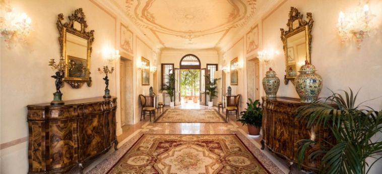 Hotel Villa Barbarich:  VENECIA - MESTRE