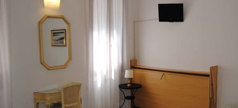 Hotel Guerrini:  VENECIA