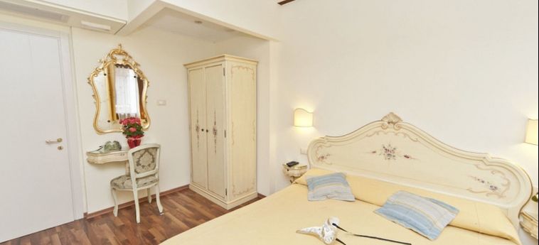 Feel At Home Apartments - Cannaregio:  VENECIA