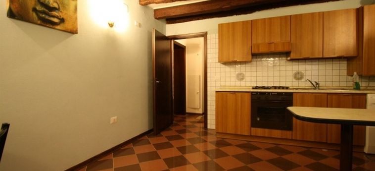 Grifone Apartments:  VENECIA