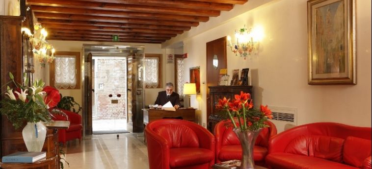 Hotel Ca' Fortuny:  VENECIA