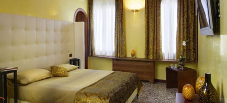Hotel Abbazia De Luxe:  VENEDIG