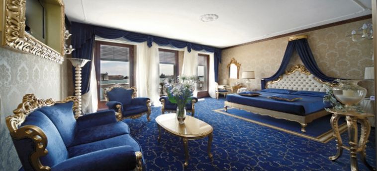 Hotel Savoia & Jolanda:  VENEZIA