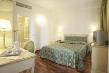 Hotel Villa Crispi:  VENICE - MESTRE