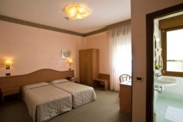 Hotel Villa Tiziana:  VENICE