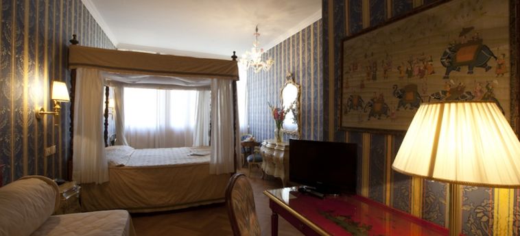 Hotel Palazzo Cendon:  VENISE