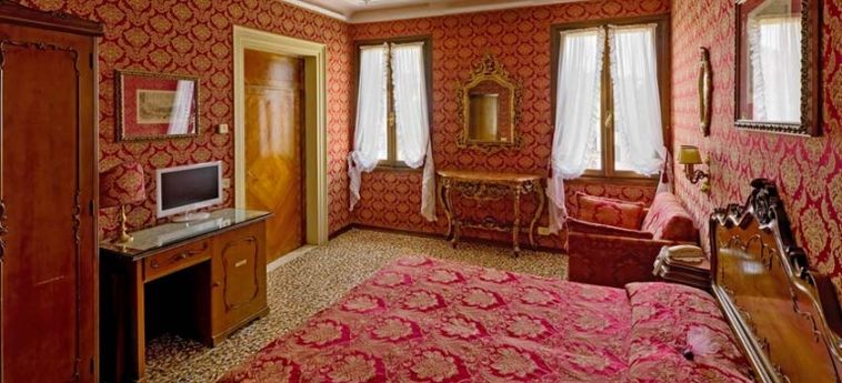 Hotel Antica Locanda Sturion:  VENISE