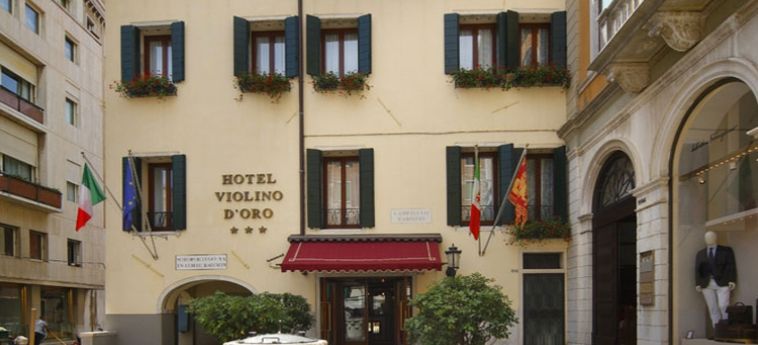 Hotel Violino D'oro:  VENISE