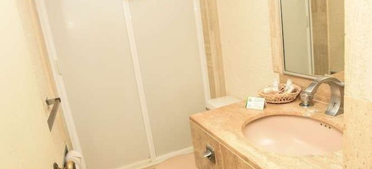 Hotel Howard Johnson By Wyndham Veracruz:  VERACRUZ