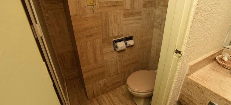 Hotel Howard Johnson By Wyndham Veracruz:  VERACRUZ