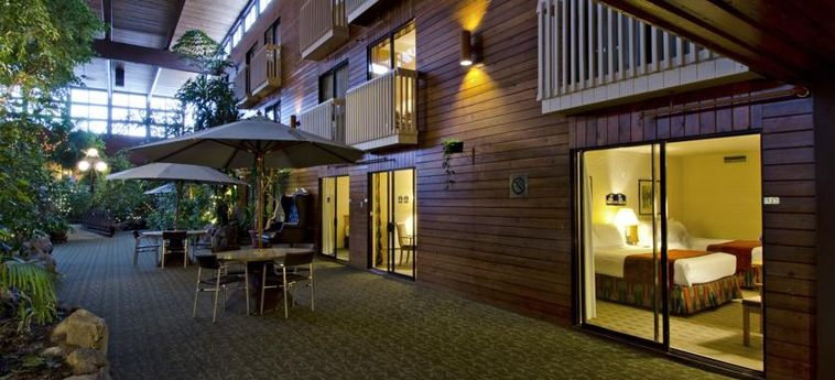 Hotel Prestige Vernon Lodge & Conference Centre:  VERNON