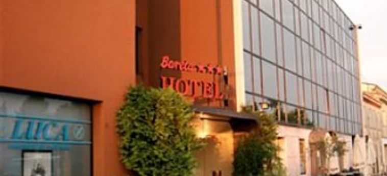 Hotel Bareta:  VERONA