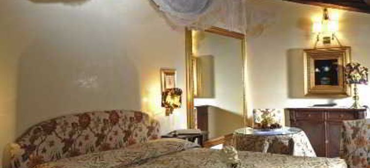 Hotel Gabbia D'oro:  VERONA