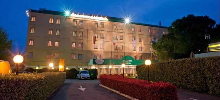 Shg Hotel Verona:  VERONA