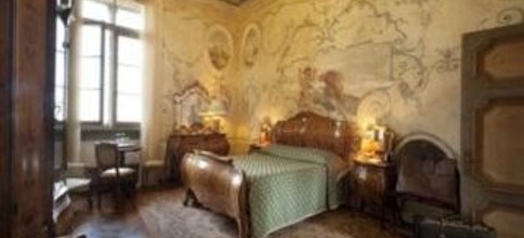 Hotel Relais Castello Bevilacqua:  VERONE