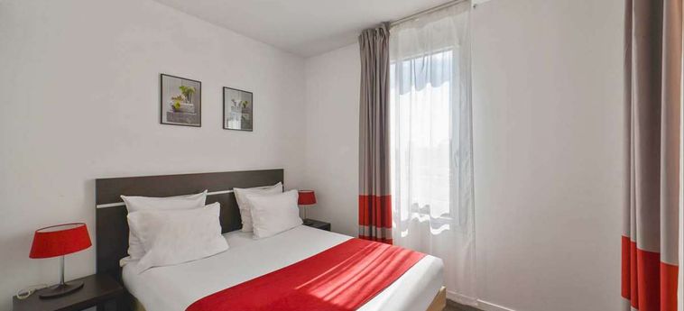 Hotel Appart'city Confort St Quentin En Yvelines Bois D'arcy:  VERSAILLES