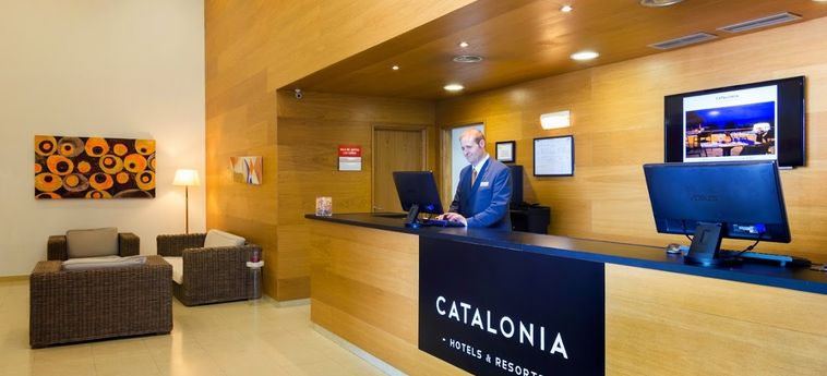 Hotel Catalonia Las Cañas:  VIANA