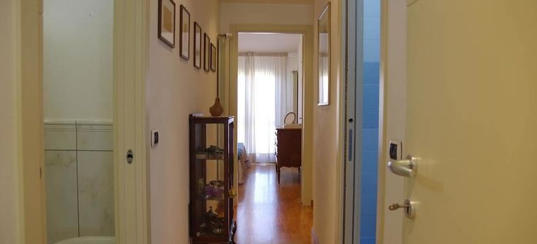 Hotel APARTMENT WITH 2 BEDROOMS IN VIAREGGIO, WITH BALCONY AND WIFI - 300 M