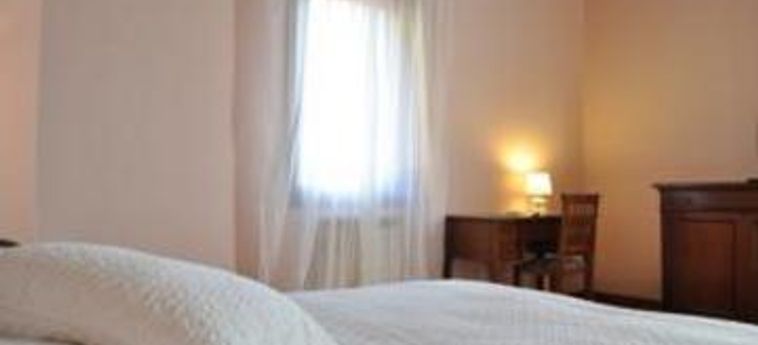 Hotel Locanda Degli Ulivi:  VICENCE